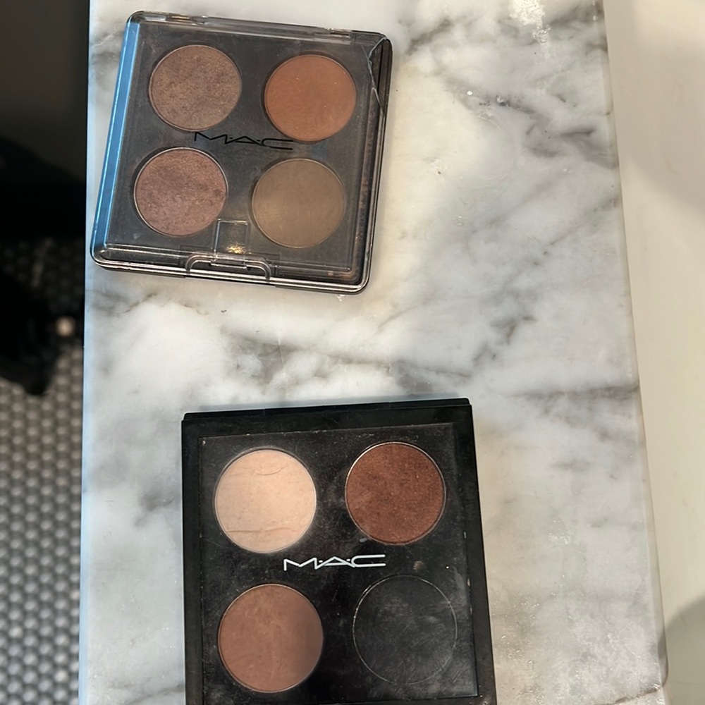 8 MAC neutral eyeshadows